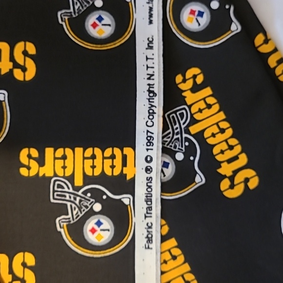Steelers Fabric, New, 2 pieces totaling 4 Yards, Not Washed - Picture 5 of 8